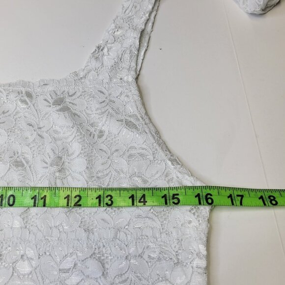 White Lace Tank Top Lace Camisole Wide Straps Lace Top  Sizes M  L  XL - Picture 8 of 11